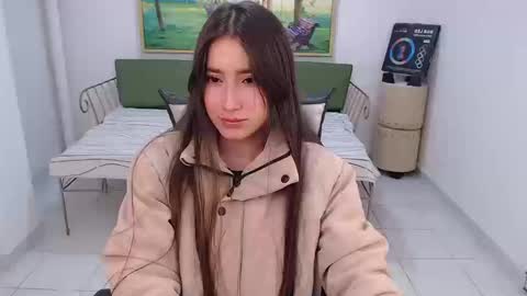 Adhara online show from 09.17.25