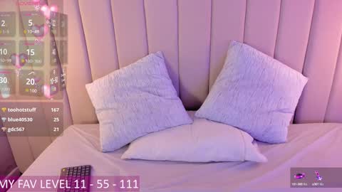 Snapshot of adhara_monroe chatting on 01.29.25 Adhara online show from 01.29.25