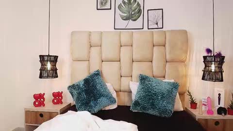 AdharaSmithh online show from 02.26.25