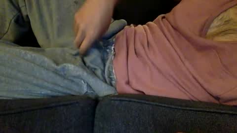 Snapshot of adipoli710 chatting on 02.26.25 horny kinky daddy online show from 02.26.25