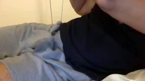 Snapshot of adipoli710 chatting on 10.11.25 horny kinky daddy online show from 10.11.25