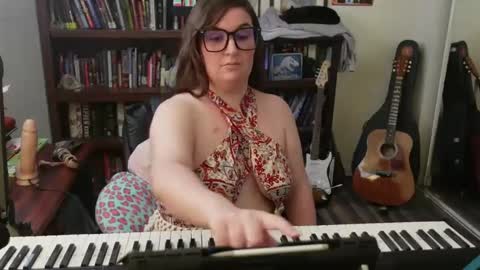 adobe_angel304 online show from 10.14.25