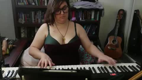 adobe_angel304 online show from 11.26.25