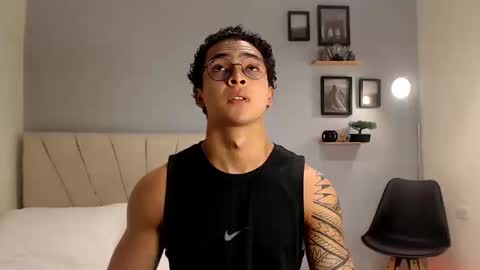 Adonis online show from 10.17.25