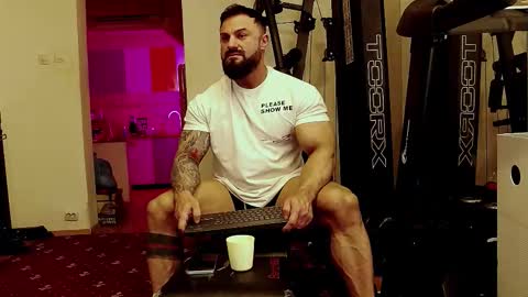 Snapshot of adonis_msc chatting on 09.30.25 Adonis online show from 09.30.25