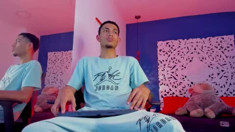 adonis_wb online show from 09.10.25