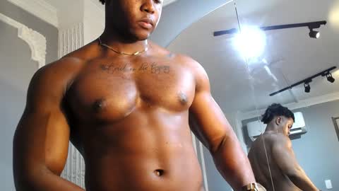 Snapshot of adonisknigh chatting on 12.09.24 Adonis Knight online show from 12.09.24