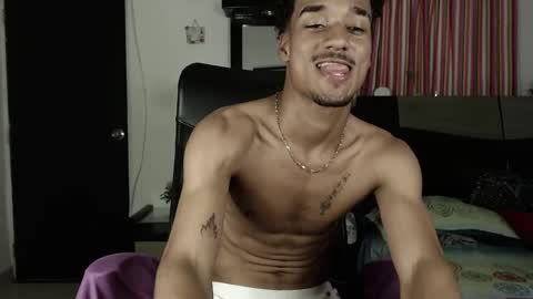 Snapshot of adonistwink chatting on 12.28.24 Andonis online show from 12.28.24