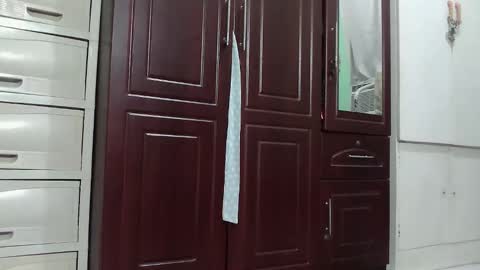 annelovesu online show from 04.19.26