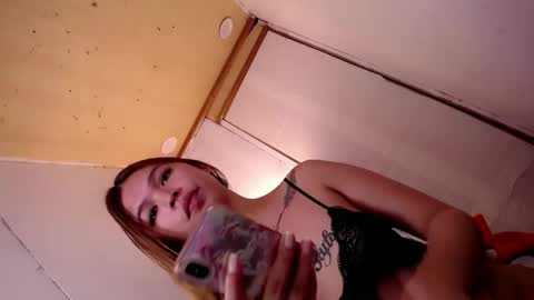 adorabletsforyouxx online show from 12.22.24