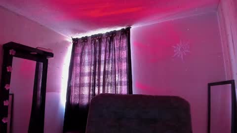 Snapshot of adorabolt chatting on 01.27.25 Stormi online show from 01.27.25