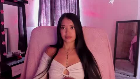 Snapshot of adorabolt chatting on 02.08.25 Stormi online show from 02.08.25