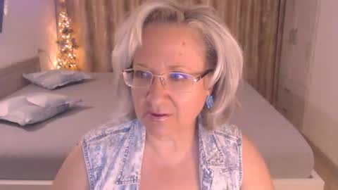 Snapshot of adrena_ chatting on 07.10.26 Cryna online show from 07.10.26