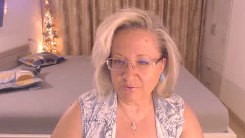 Snapshot of adrena_ chatting on 07.20.26 Cryna online show from 07.20.26