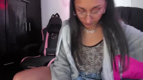 Adrena10 online show from 01.04.25