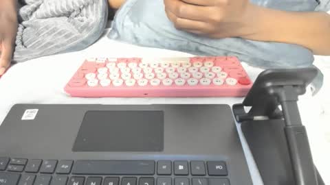 Andrena online show from 11.19.25