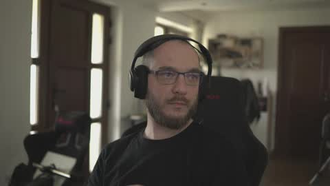 Snapshot of adrenal36 chatting on 04.03.26 W36 online show from 04.03.26