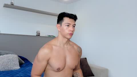 Adrian del Mar online show from 07.01.26
