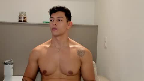 Adrian del Mar online show from 07.05.26