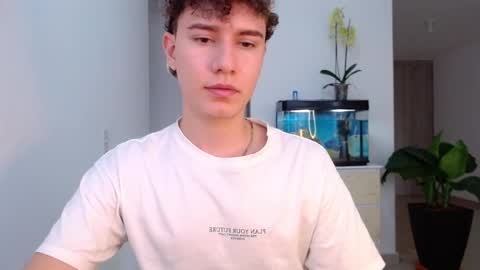 adrian morelli online show from 12.02.24