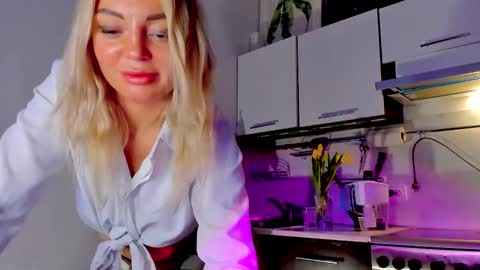 Adriana online show from 03.08.26