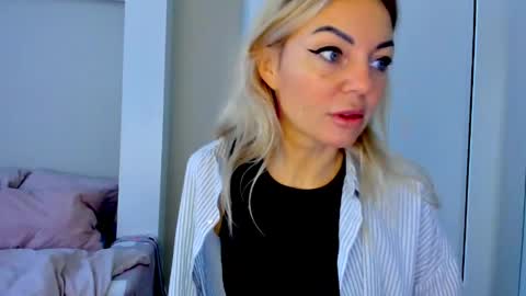 Adriana online show from 05.25.26