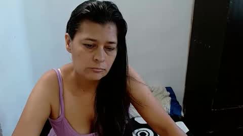 Snapshot of adriana_milf chatting on 04.22.26 Adriana milf online show from 04.22.26