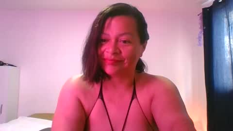 adrianagogo18 online show from 10.05.25