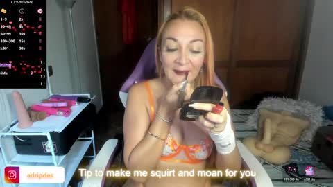 Adriana Paredes  online show from 05.29.26