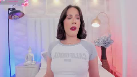 Snapshot of adrianarossetti chatting on 03.06.26 ADRIANA ROSSETTI online show from 03.06.26