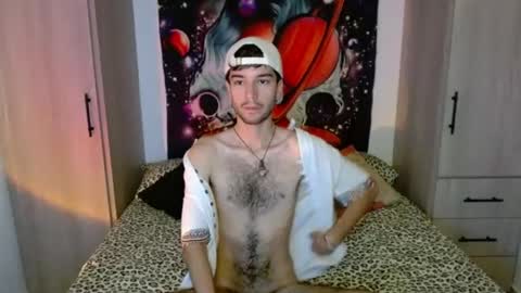 Snapshot of adrien_polo chatting on 05.19.26 adrien_polo online show from 05.19.26