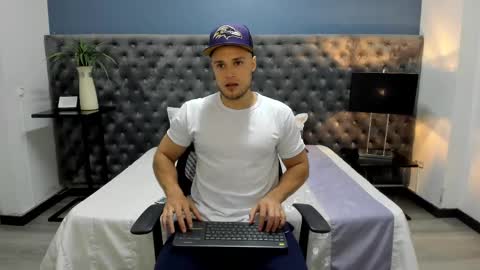 Snapshot of adrien_roche888 chatting on 02.25.25 Adrein Roche online show from 02.25.25