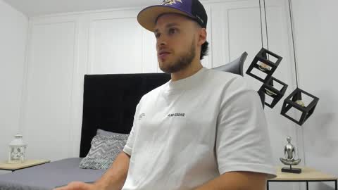 Snapshot of adrien_roche888 chatting on 11.17.25 Adrein Roche online show from 11.17.25