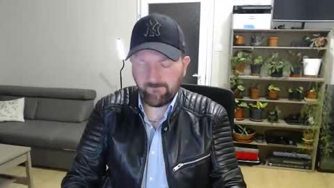 Snapshot of adultwebcamdatabase chatting on 02.01.26 Felix84 online show from 02.01.26