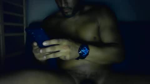 Snapshot of adventureloverrr chatting on 05.30.26 adventureloverrr online show from 05.30.26
