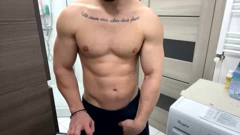 Snapshot of advp69 chatting on 02.18.26 Mrrfitt online show from 02.18.26