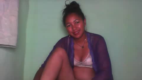 Snapshot of aelyaa chatting on 04.06.26 aelyaa online show from 04.06.26