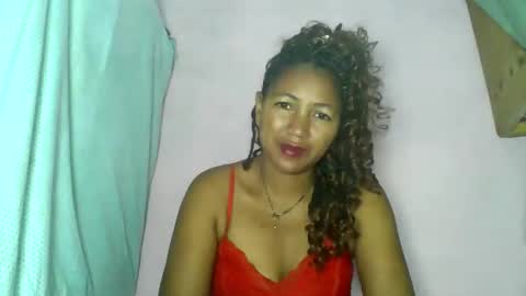 Snapshot of aelyaa chatting on 05.18.26 aelyaa online show from 05.18.26