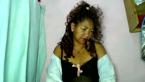 Snapshot of aelyaa chatting on 05.24.26 aelyaa online show from 05.24.26
