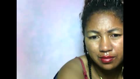 Snapshot of aelyaa chatting on 05.28.26 aelyaa online show from 05.28.26