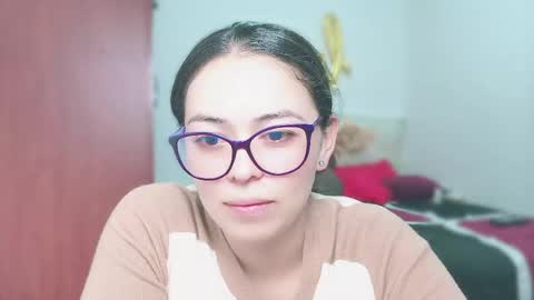 Snapshot of aeseelia chatting on 06.09.26 lia online show from 06.09.26