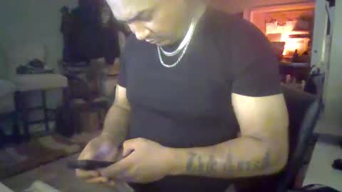 Snapshot of aether99 chatting on 11.09.25 Aether online show from 11.09.25