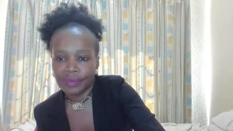 AfricanSquirtQueen online show from 09.19.25