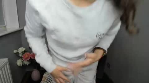 Snapshot of afinacutie chatting on 12.14.24 Afina online show from 12.14.24