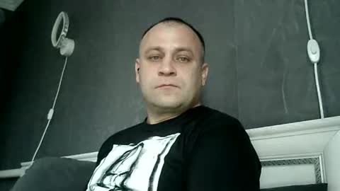 Sasha online show from 12.22.25