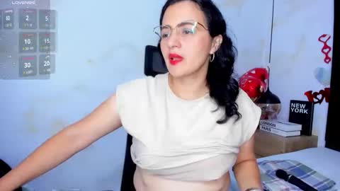 Africa  online show from 02.18.25