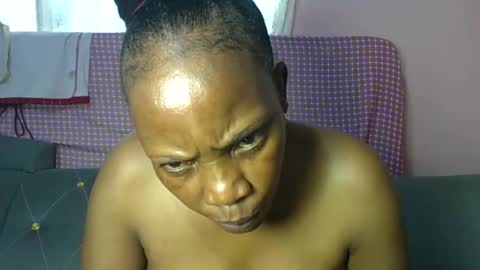 african_divaa online show from 02.25.26