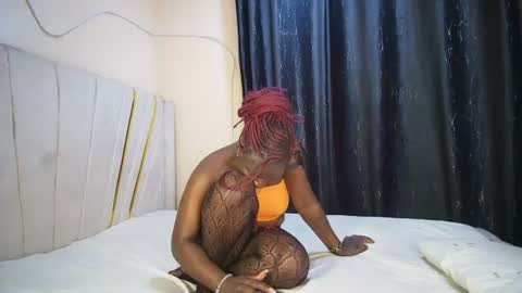 Snapshot of african_goddess0 chatting on 06.20.26 Zahara online show from 06.20.26