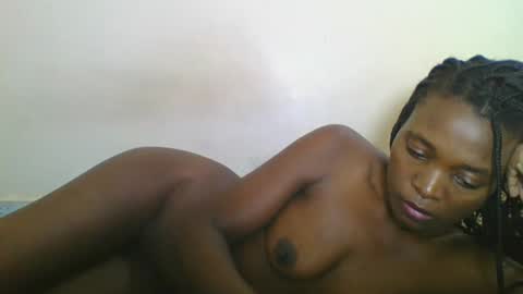 Snapshot of africancutegal chatting on 05.06.26 Yvonne online show from 05.06.26
