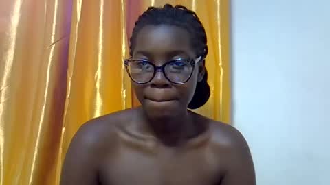 Snapshot of afrikan_desire chatting on 02.14.26 afrikan_desire online show from 02.14.26